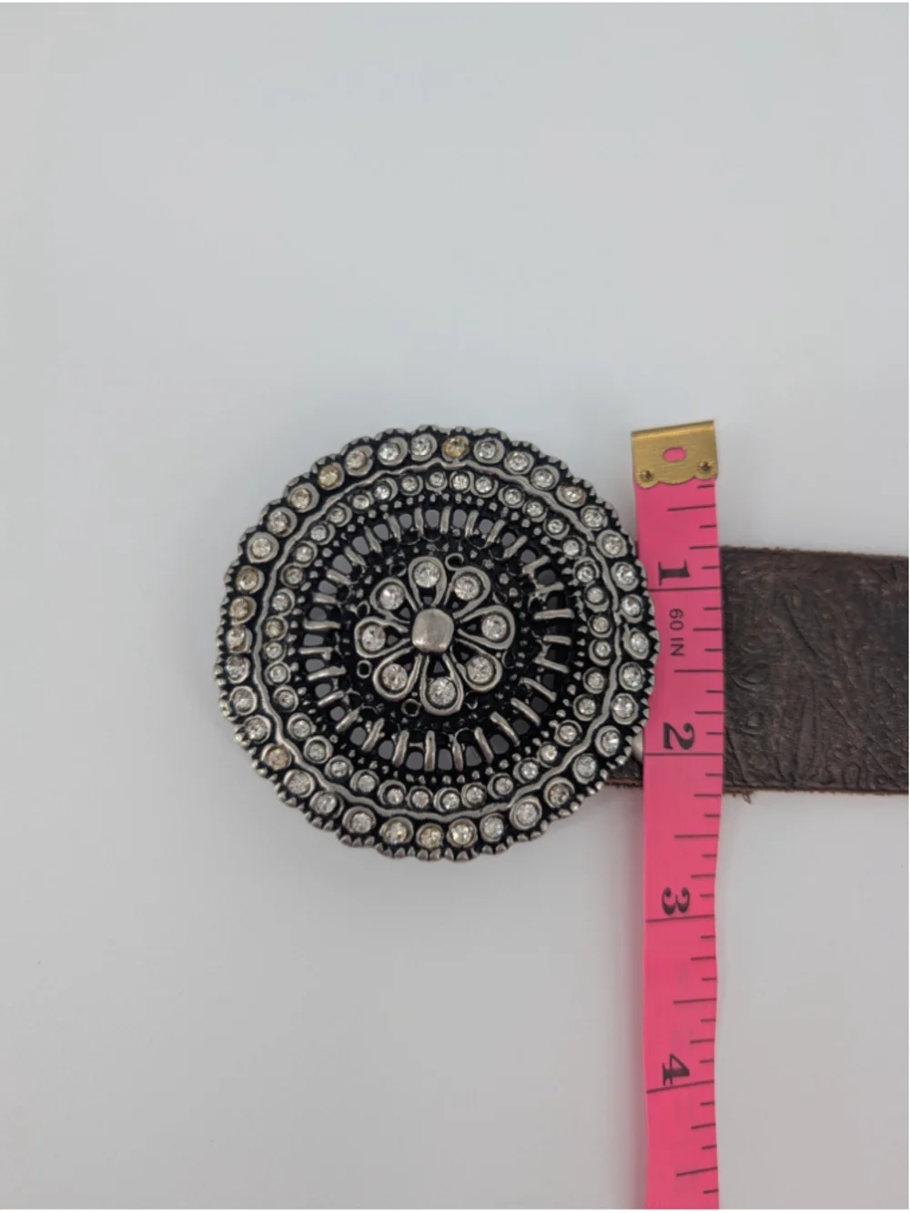 Fossil BT2918001 Brown Tooled Leather Belt Rhinestone Concho Buckle Boho Western
